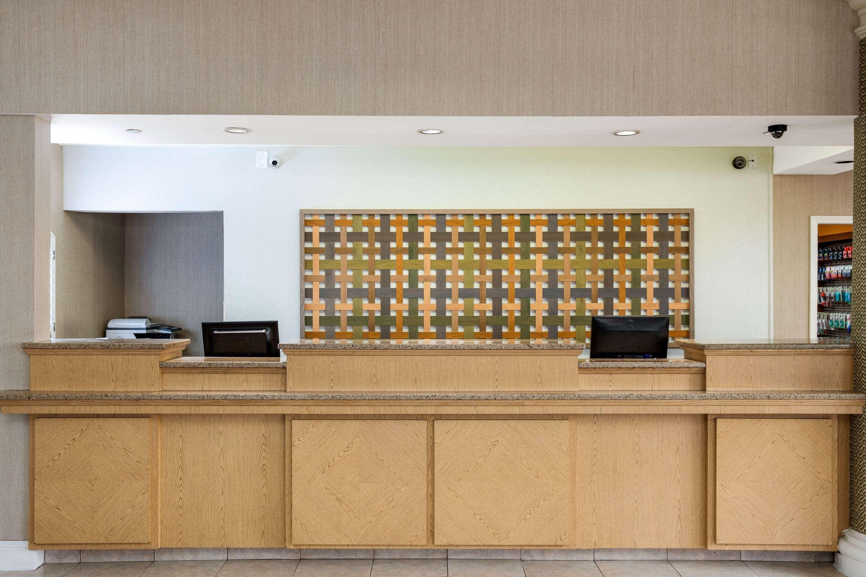 Hotel La Quinta By Wyndham Haywood 3*