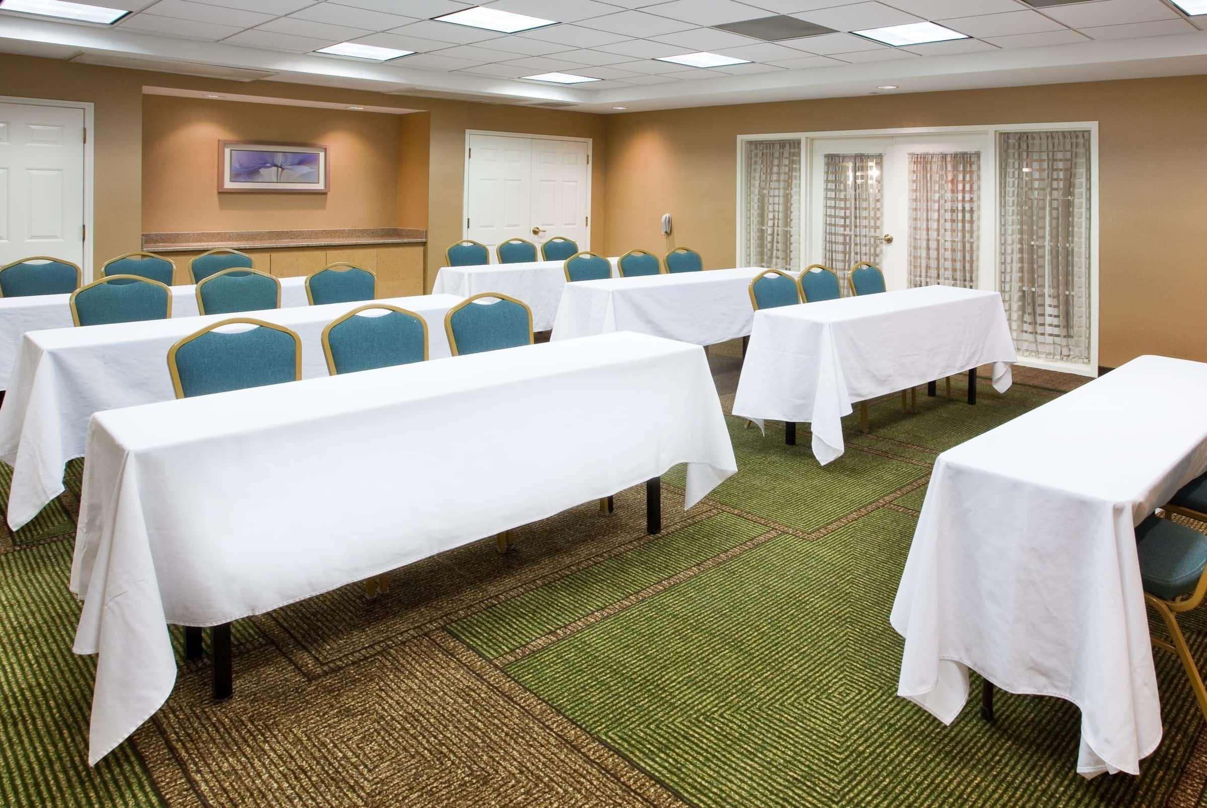 Hotel La Quinta By Wyndham Haywood 3*