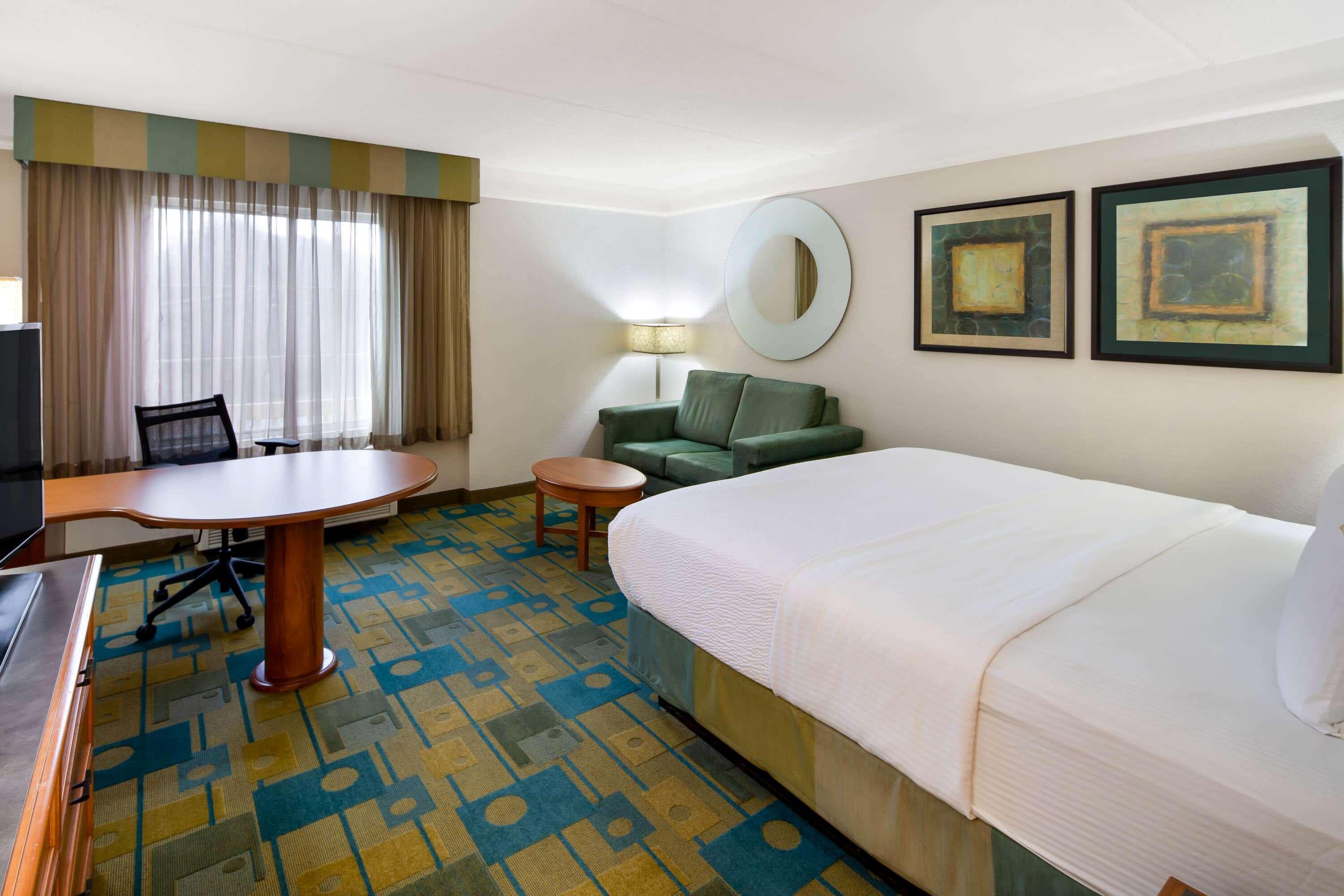 La Quinta By Wyndham Haywood Hotel 3*
