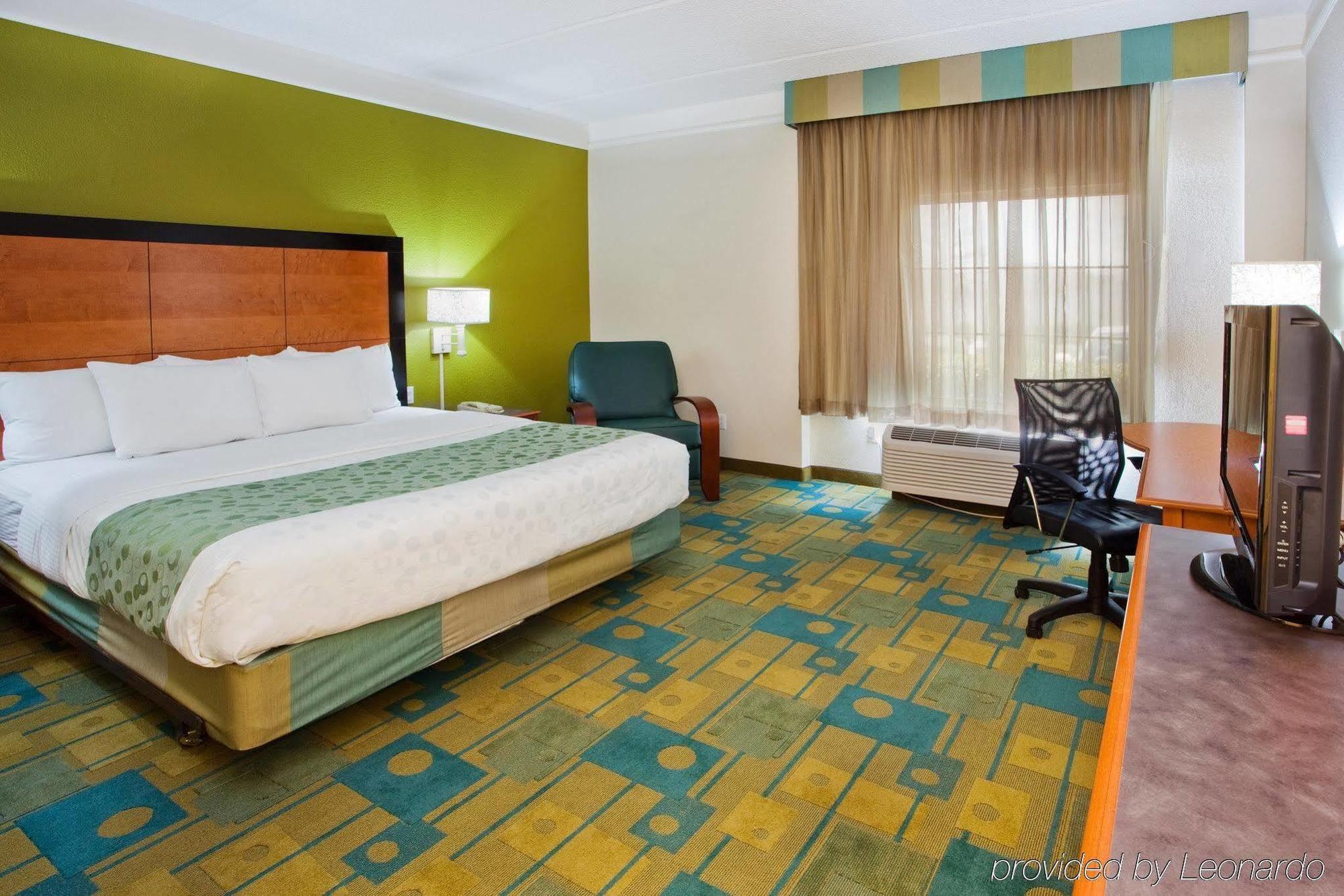 La Quinta By Wyndham Haywood Greenville