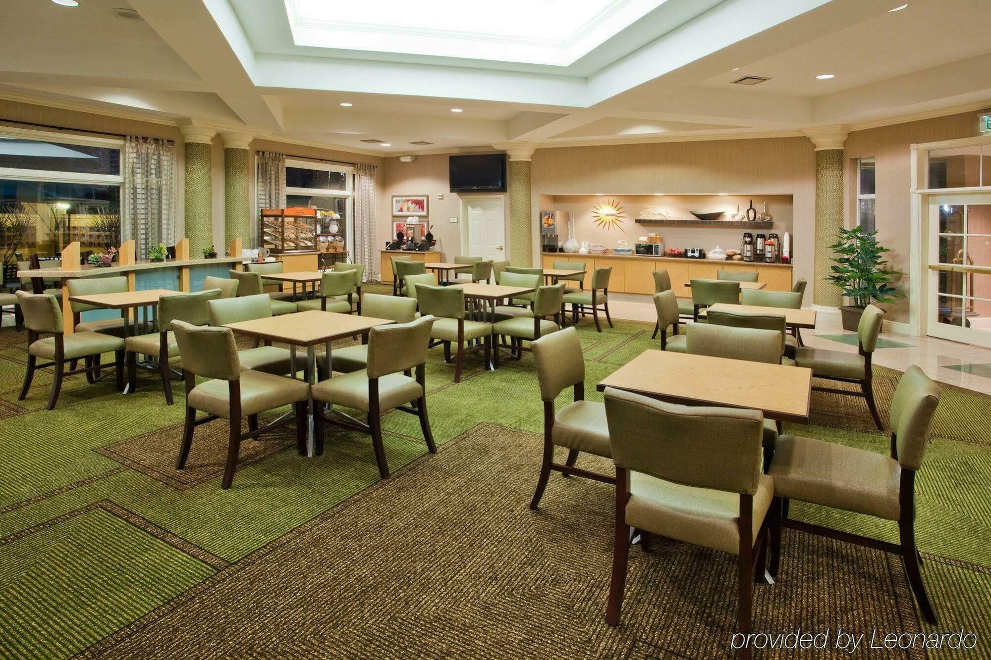 La Quinta By Wyndham Haywood 3*